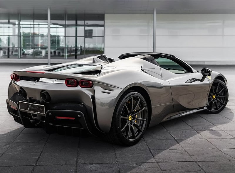 Stöld av exklusiva bilar i Julita 