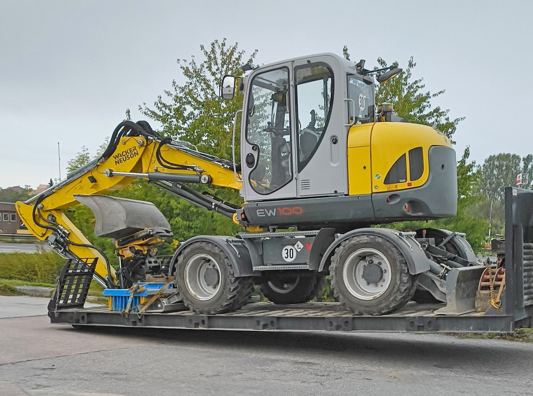 Wacker Neuson EW 100 stulen i Tumba