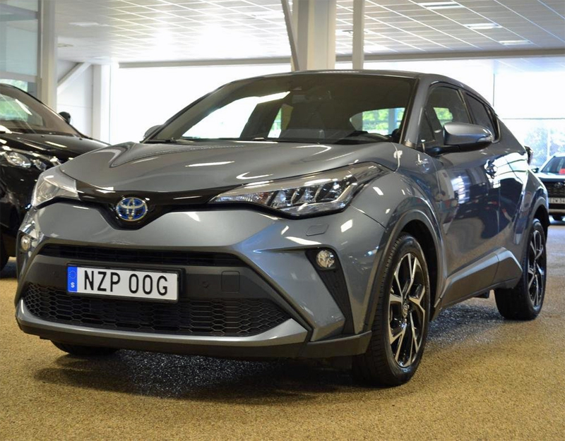 Mörkgrå metallic Toyota C-HR stulen i Åkersberga