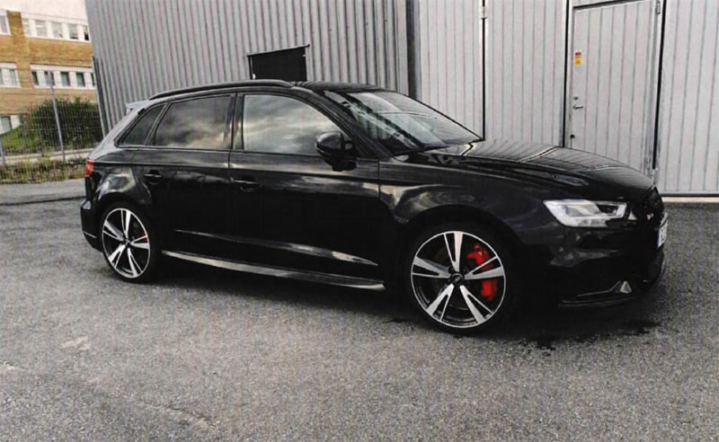 Svart Audi RS3 Sportback Quattro stulen i Solna