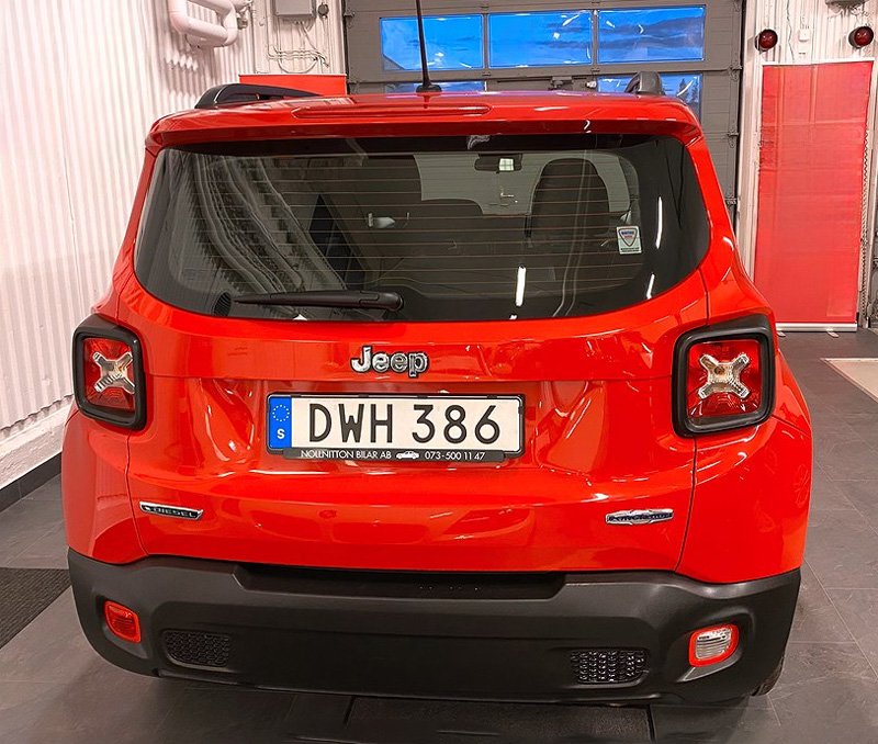 Röd Jeep Renegade Diesel stulen i Helsingborg