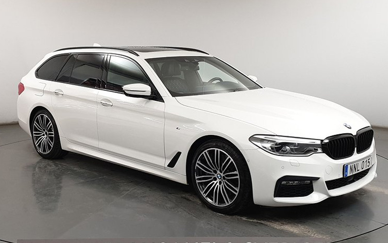 Vit BMW 540I Xdrive Touring stulen i Vaxmora, Sollentuna 