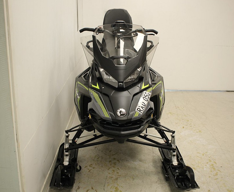 Snöskoter Lynx XTerrain STD 3700 600 stulen i Storhogna