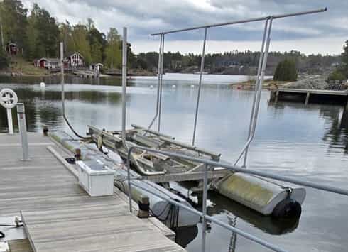 Sunstream FL13 Boatlift stulen på Barnholmen i Stockholms skärgård. 