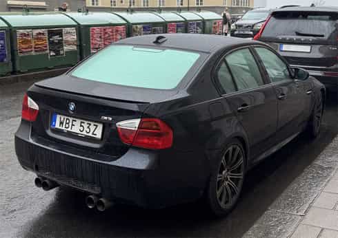 Svart BMW M3 Sedan E90 stulen i centrala Stockholm