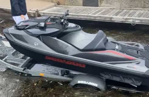 Sea Doo GTR stulen på trailer i Gävle 