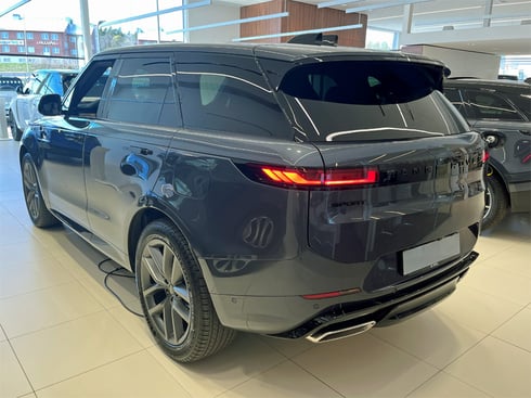 Blå metallic Land Rover Range Rover Sport P460e stulen i Ålsten, Bromma